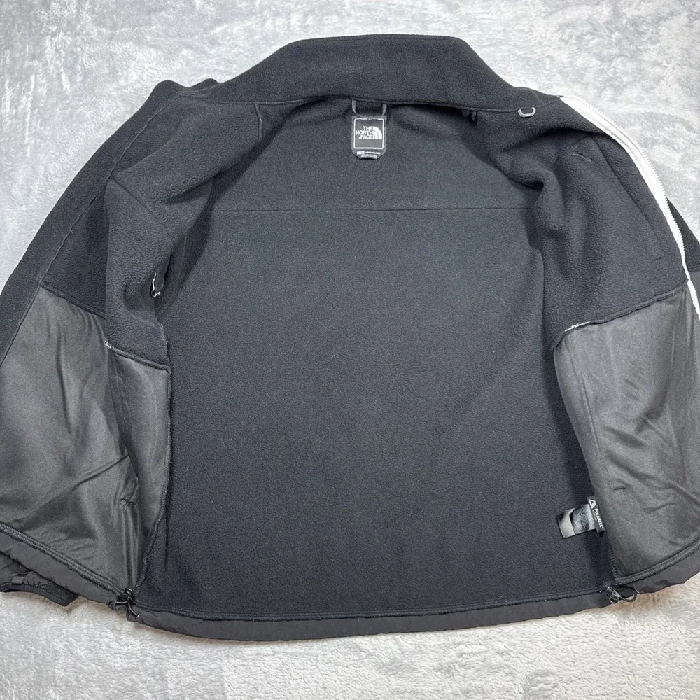 The North‎ Face Denali Jacket Men Large Black Contrast Zipper Red Logo